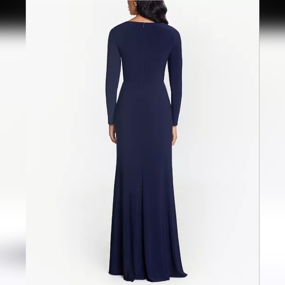 NWT Betsy & Adam Elle Long Sleeve Side Ruffled Slit Gown Navy Sz 4 - Picture 2 of 13